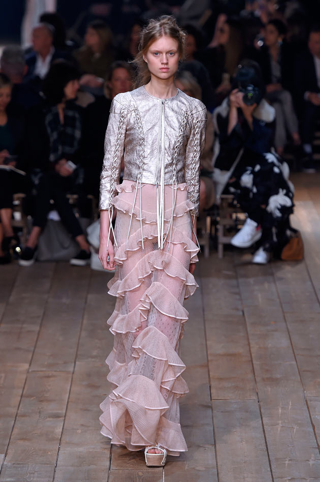 Alexander McQueen primavera-verão 2016 | Lilian Pacce