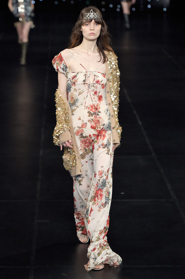 Saint Laurent Paris primavera-verão 2016 - Lilian Pacce