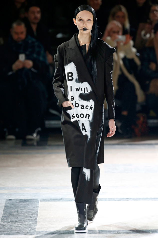 Yohji Yamamoto outono-inverno 2016/17