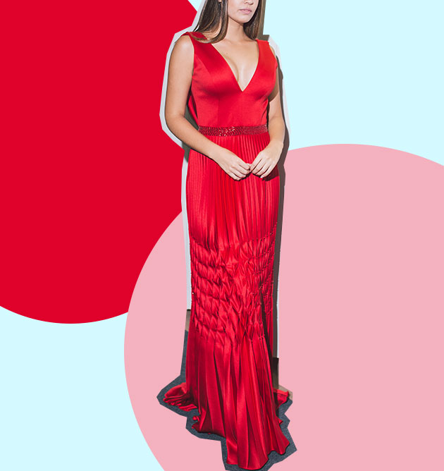 vestido vermelho e amarelo