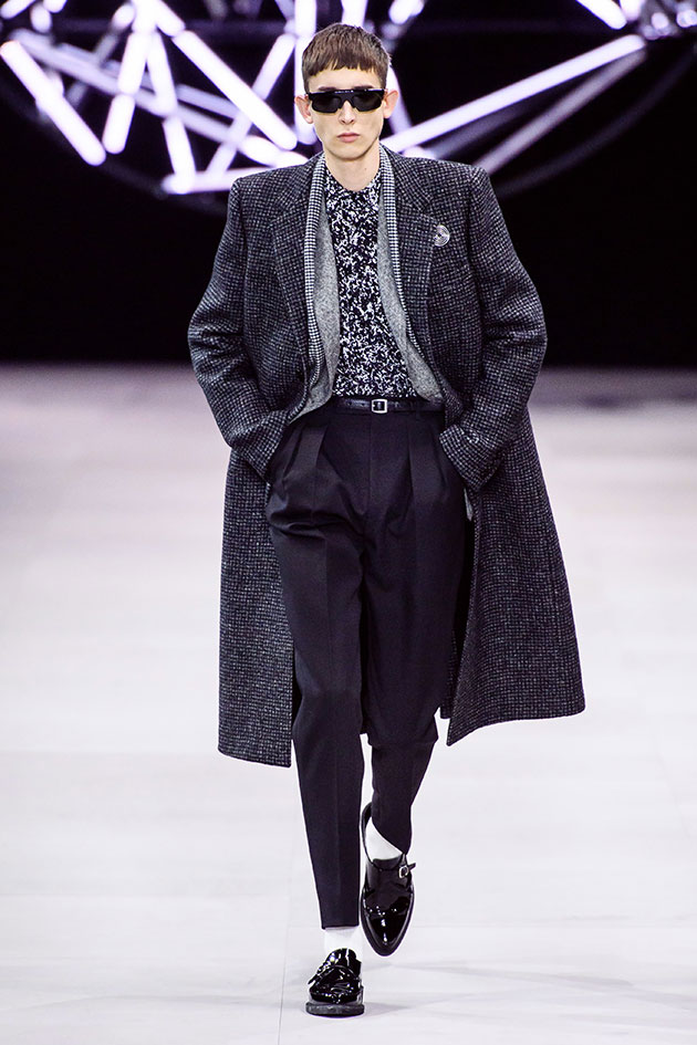 A estreia de Hedi Slimane na coleção masculina da Celine - Lilian