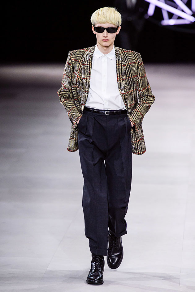 A estreia de Hedi Slimane na coleção masculina da Celine - Lilian