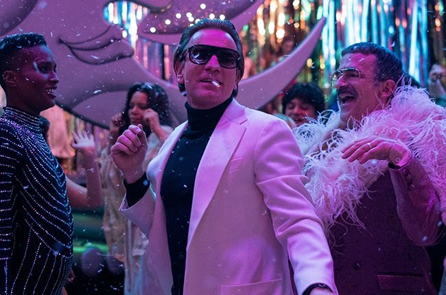 Halston: o estilista das estrelas